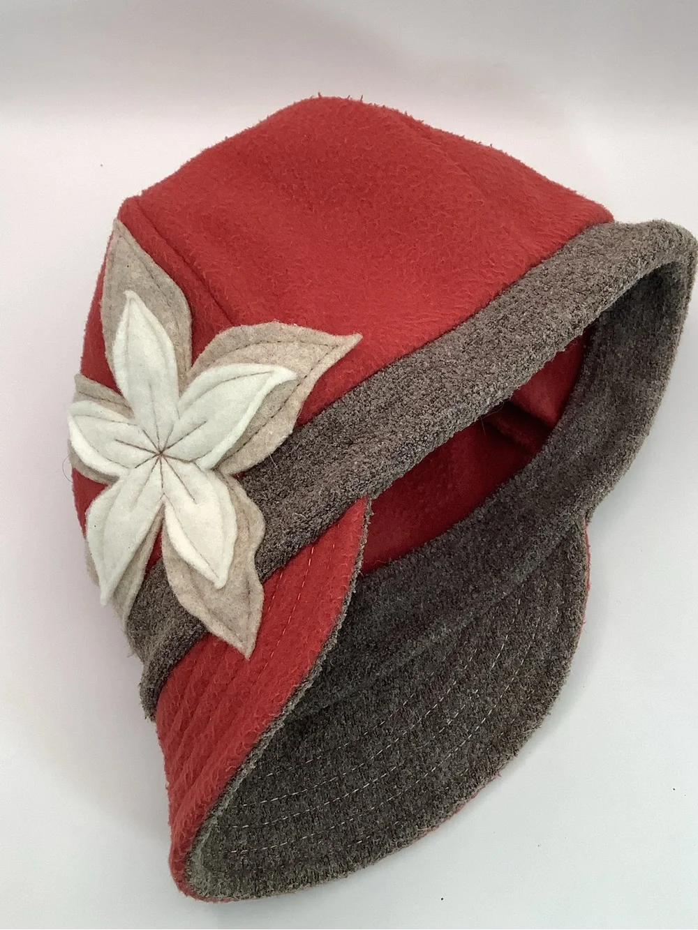 Flip Side Hat with Flower O/S